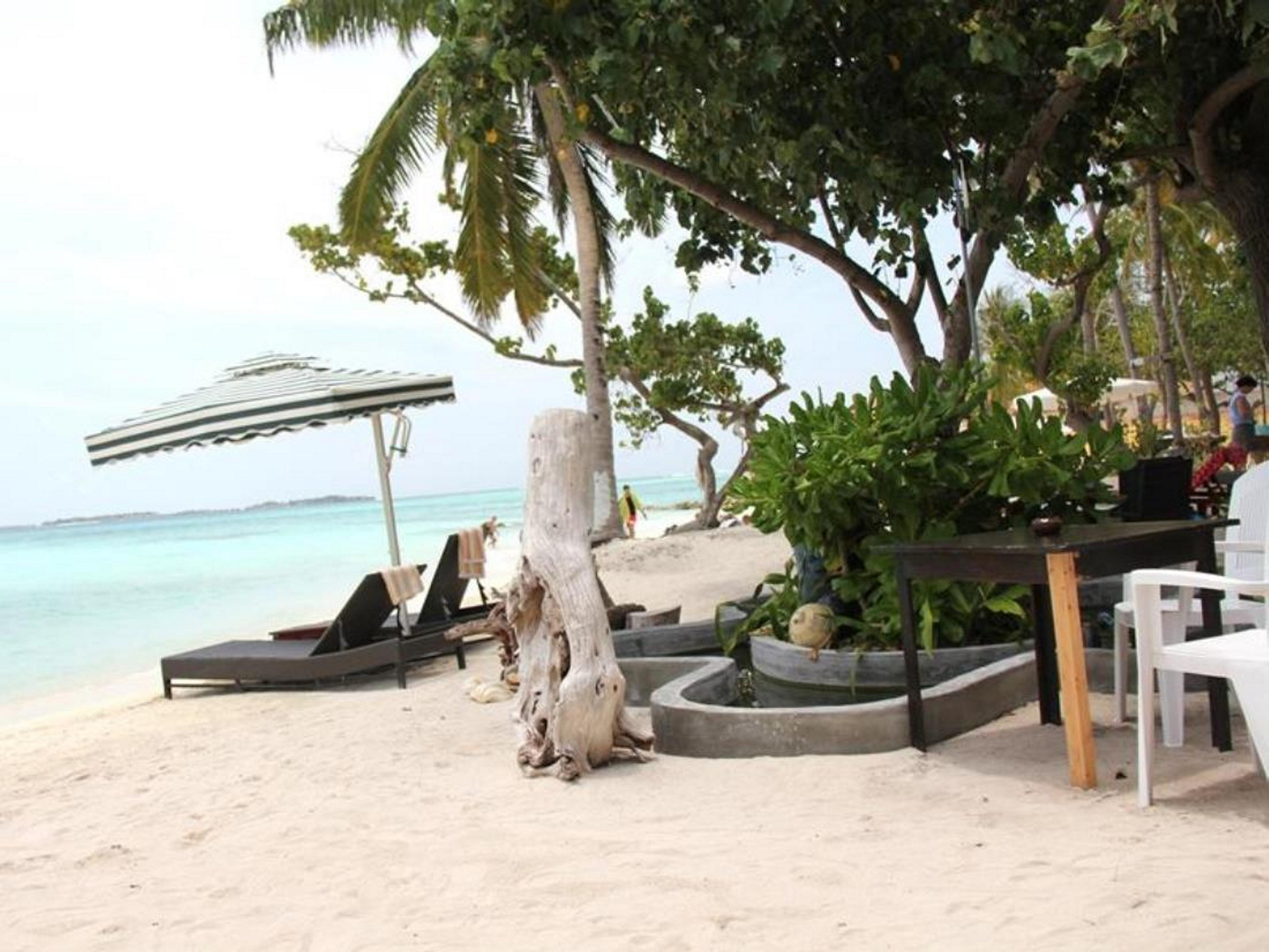 Whiteshell Island Hotel & Spa Maafushi Exterior foto